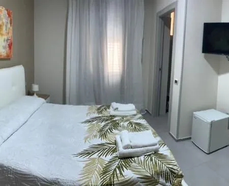 Albergo Piazza Risorgimento Porto Cesareo Exterior foto