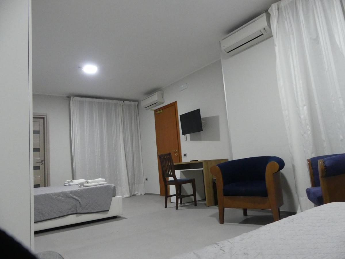 Piazza Risorgimento 3*