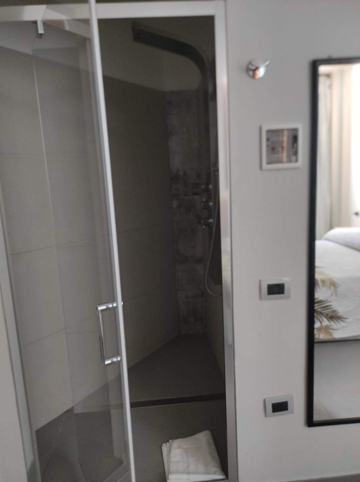 Hotel Piazza Risorgimento 3*